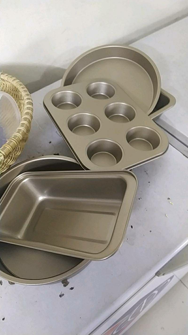 khay đẹp, chất lượng chống dính cũng tốt, shop giao hàng nhanh, nói chung oke