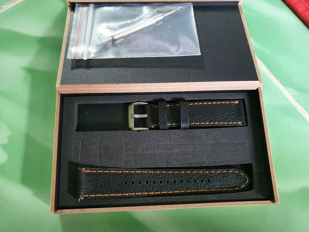 hàng đẹp chuẩn khônc chổ chê, tổng quan chất lượng. còn độ bền thì để một thời gian mới biết rõ.