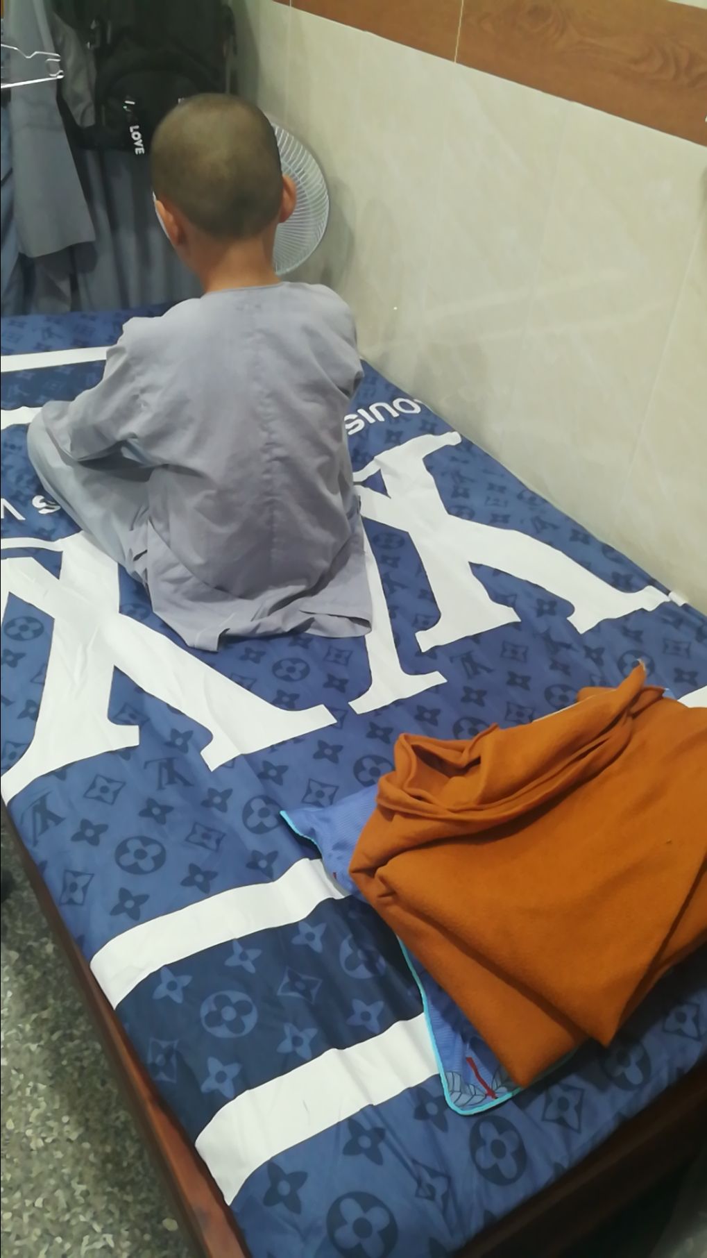 sản phẩm nhẹ, êm ái và dịch vụ tốt nha