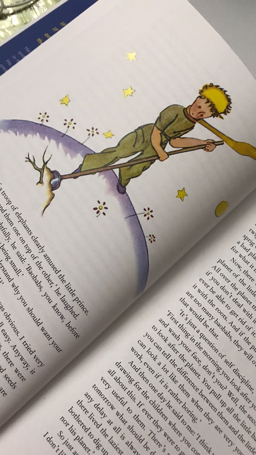 Beautiful cover!!! Delivery fast and fit with all thing i expected