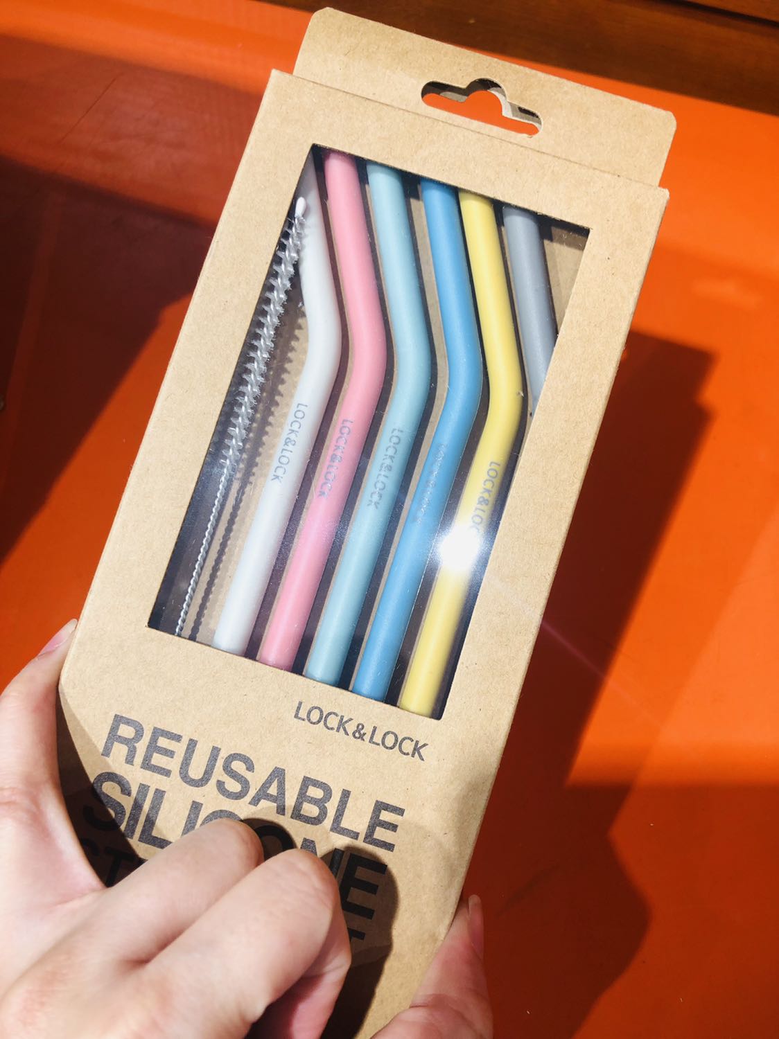 Giao nhanh 2h. Giao đúng mẫu đặt, đóng gói tốt, dùng rồi nên mua thêm, mua dùng bảo vệ môi trường.