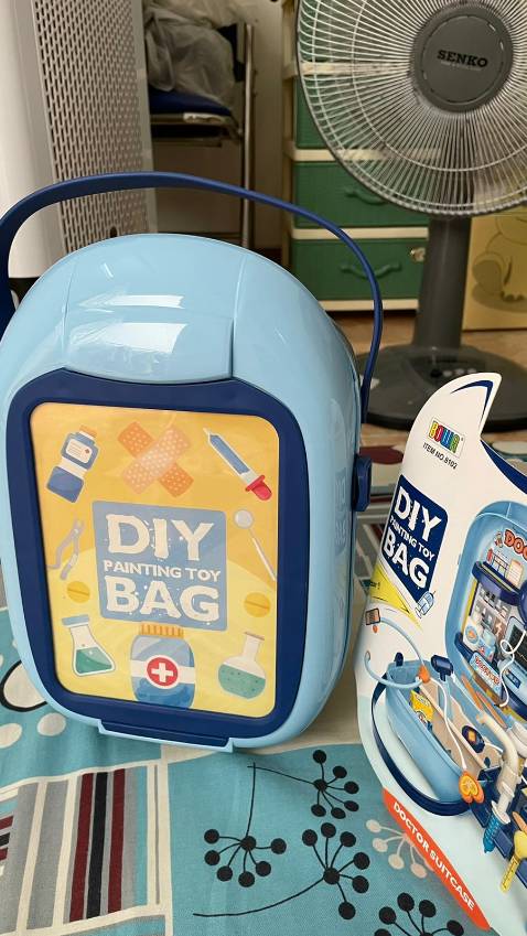 Đồ chơi đẹp, nhựa tốt không mùi, bé nhà mình rất thích