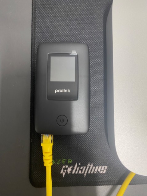 Mẫu mã đẹp nha. Trông nhỏ vậy thôi nhưng mà dùng rất ổn. Mọi kết nối đều ô kê hết. Nhỏ gọn mang tính đi động rất cao. 1 cái nữa là Pin dùng rất lâu. Mình thì k dùng để làm sạc dự phòng nên k đánh giá về phần này. Tóm lại là rất ổn nha mọi người.