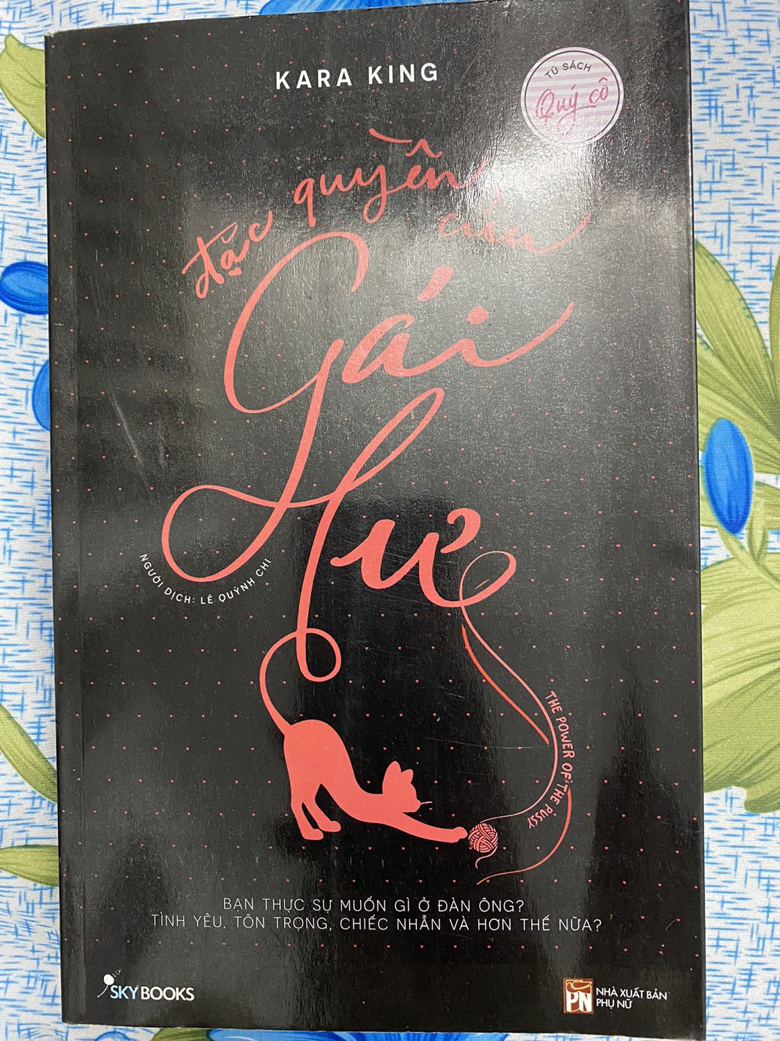 Sách hay, nội dung khá thú vị nhưng mình nghĩ các bạn nữ cứ tự tin vào bản thân sống hợp lí mình thấy hạnh phúc là được