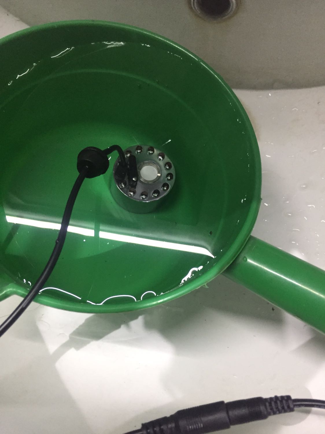 Chào shop mình mua 02 chiếc thì 01 chiếc ko chạy shop xem đổi cho mình nhé Chào shop mình mua 02 chiếc thì 01 chiếc ko chạy shop xem đổi cho mình nhé