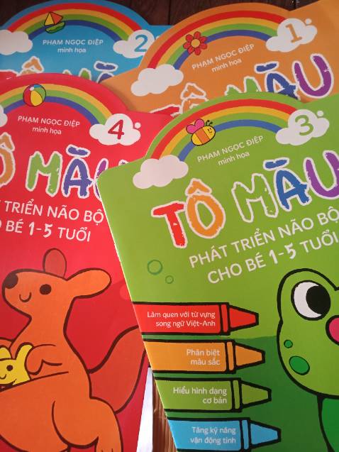 Hình vẽ to, nhưng hơi mỏng, phù hợp với các bé, giao hàng nhanh