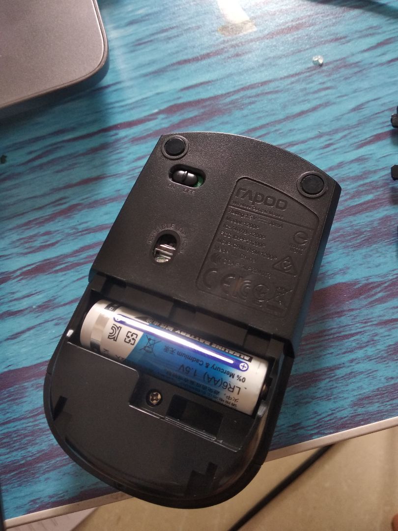 mình vừa nhận hàng xong , chuột thì ko lên . ns chung là buồn quá . không biết có đổi đc ko nữa.