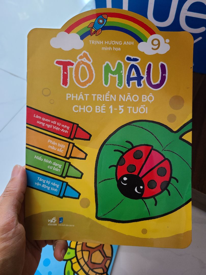 Tranh đẹp, phù hợp lứa tuổi. Tiki bọc sách cẩn thận, giao hàng nhanh, sách chất lượng