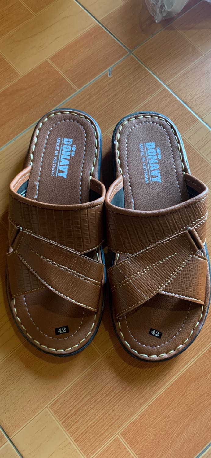 Đã nhận được 2 đôi dép da, dép đẹp và tốt so với giá, thanhk shop và Tiki. Chúc shop bán nhiều đơn hàng tốt hơn nữa…