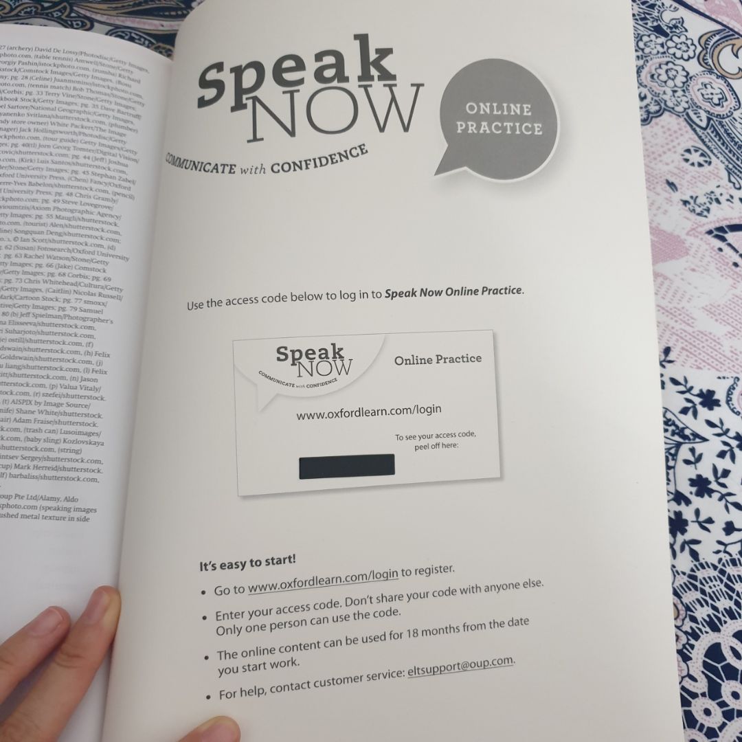 Sách đẹp, mới tinh và bổ ích, có tổng cộng 8 chủ đề, mỗi chủ đề gồm 4 bài giao tiếp căn bản. Phía sau có phần Audio and Video scripts và Vocabulary index để tham khảo. Cuối trang sách còn có mã để vào trang online học. ?
Mình thấy sách khá ổn mọi người có thể mua về tham khảo học nha.
Cám ơn Tiki nhé, gửi hàng siu nhanh, đặt buổi tối là trưa hôm sau có liền. ?