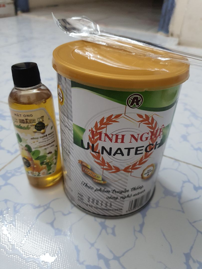 Đóng gói kỹ. Tặng kèm chai mật ong & cái muỗng.