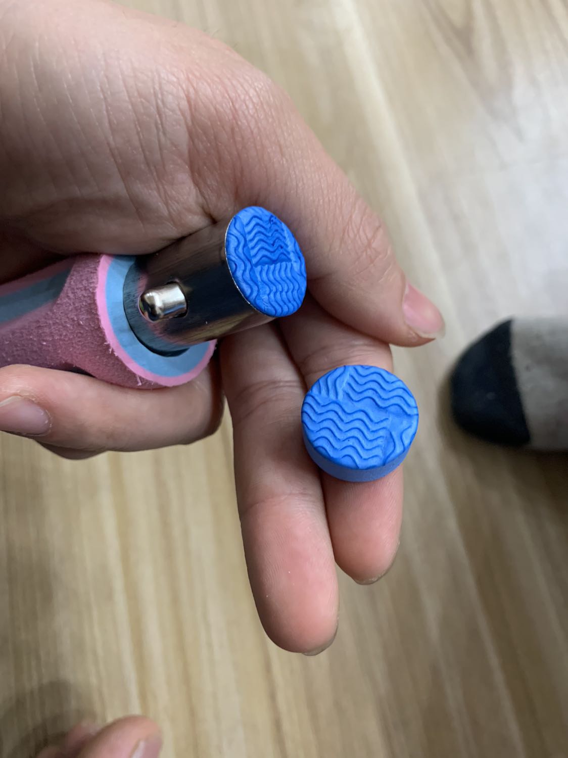 Ok luôn nhé, vòng lắc rất êm và thoải mái, độ nặng vừa phải đu chưa cho thêm gạo vào trong.. mua cho mẹ mà cu con còn thích hơn cả mẹ :))