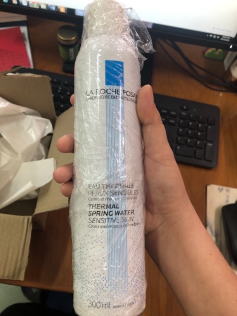 Giao hàng nhanh, nhận hàng đủ. Nhưng việc đóng gói sơ xài quá, nếu các sản phẩm đc bọc thêm 1 lớp bịch nổ chuyên bọc hàng nữa thì việc vẫn chuyển sẽ đảm bảo hơn.
Cám ơn shop.