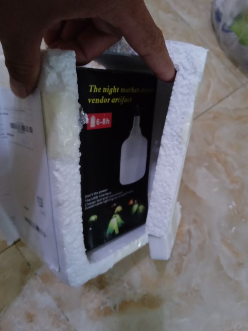 chào shop e đặt 3 đèn với giá 39k. tổng đơn hàng 3 cái. sao lại giao e 1 cái mà tính tiền thì tính 3 cái chào shop e đặt 3 đèn với giá 39k. tổng đơn hàng 3 cái. sao lại giao e 1 cái mà tính tiền thì tính 3 cái