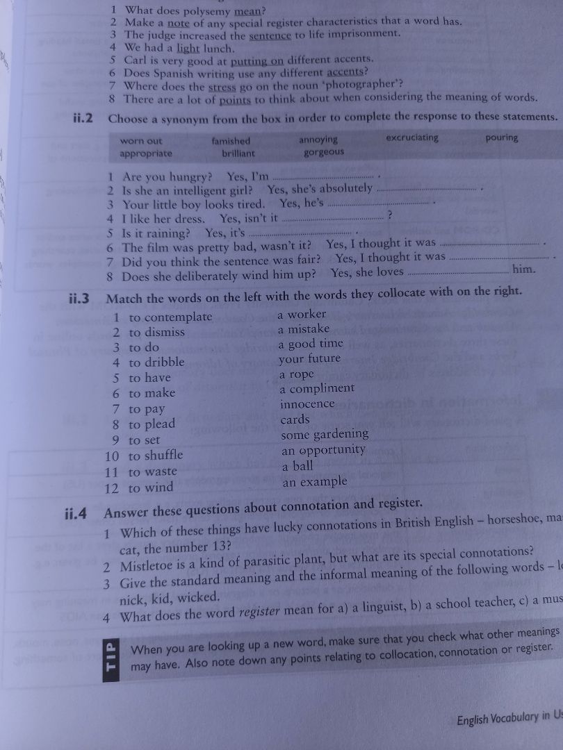 sách được bọc khá kĩ càng,phân phối nội dung dễ hiểu,k gây chán,rối,chất lượng khỏi bàn