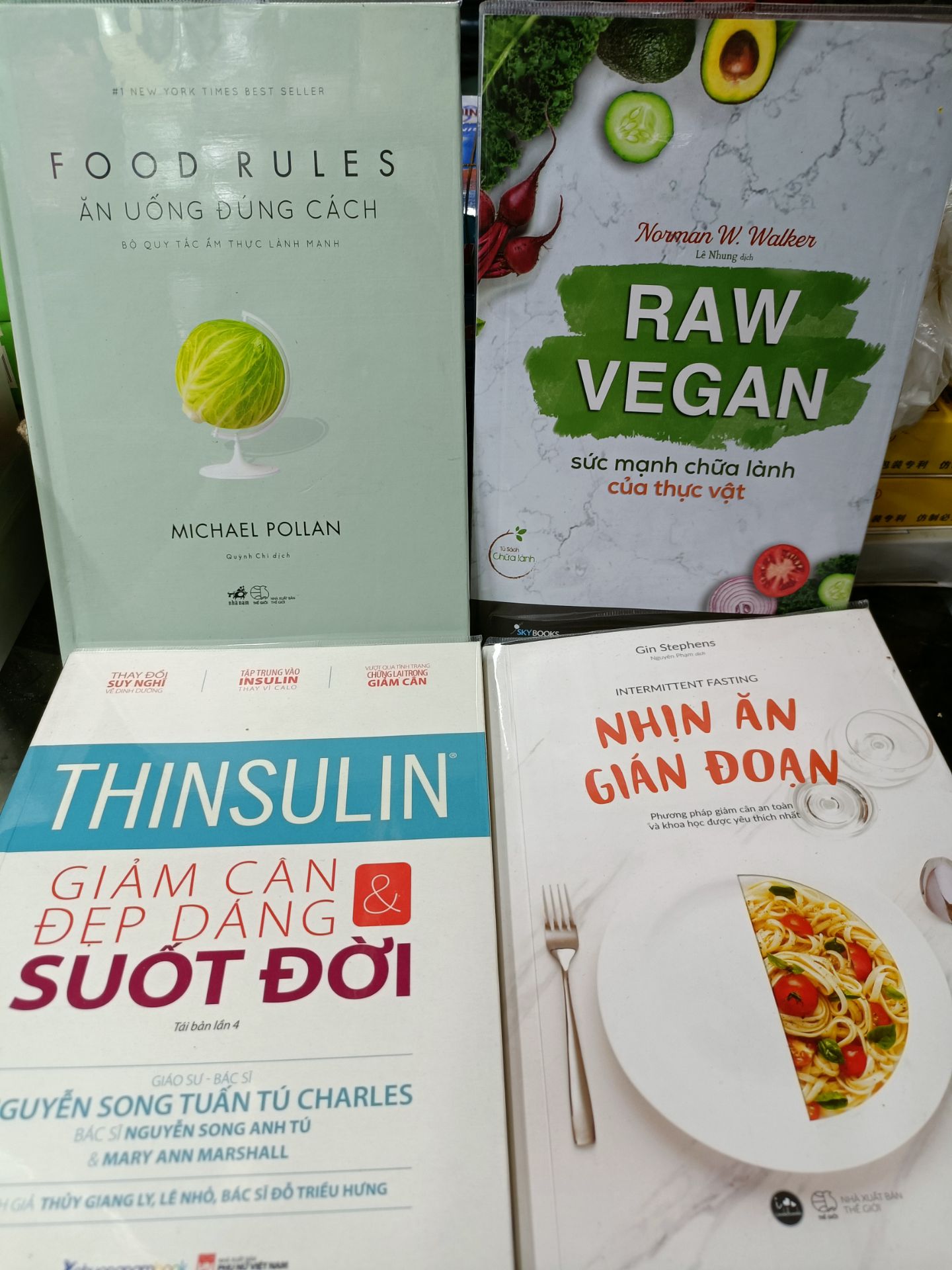 sách đẹp lắm, có cả đánh dấu trang sách. chất lượng giấy tốt. tiki giao rất nhanh, đóng gói cẩn thận. nội dung nhiều kiến thức bổ ích