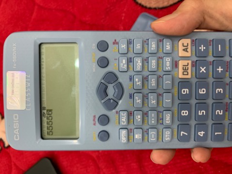 Máy đẹp. Chuẩn hàng chính hãng. Xuất xứ Thái Lan. Có điều mới mua 1 tháng đã phải mang đi BH vì không lên nguồn. Và được bên BH báo lại do phần tiếp xúc pin bị oxy hoá nên tiếp xúc kém.  Không hiểu máy mới mà sao lại bị oxy hoá nhanh vậy không biết nữa. Không hài lòng lắm.