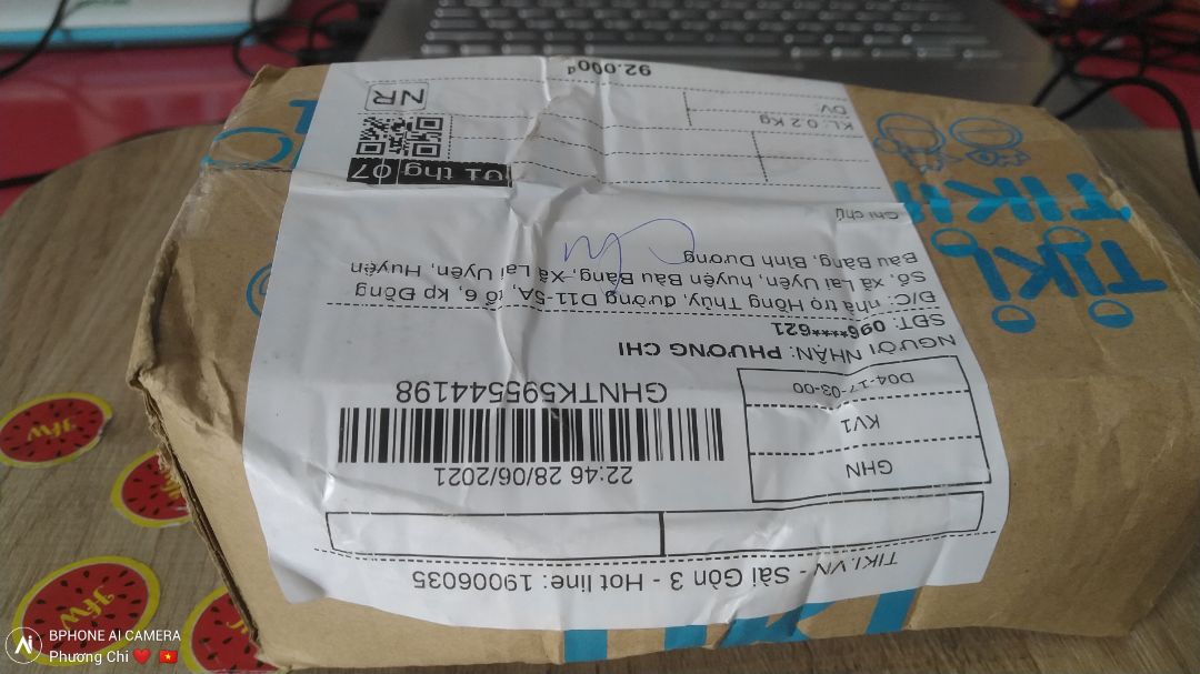 đúng màu, đủ số lượng. gói hàng bị móp méo do di chuyển