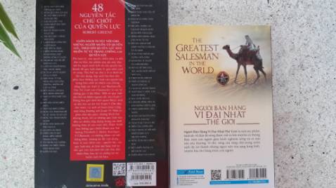 Sách còn rất mới tái bản 2022, uy tín, sách giao ko bị móp méo, sách chính hãng, thơm, có bookmark. Nên mua 👍