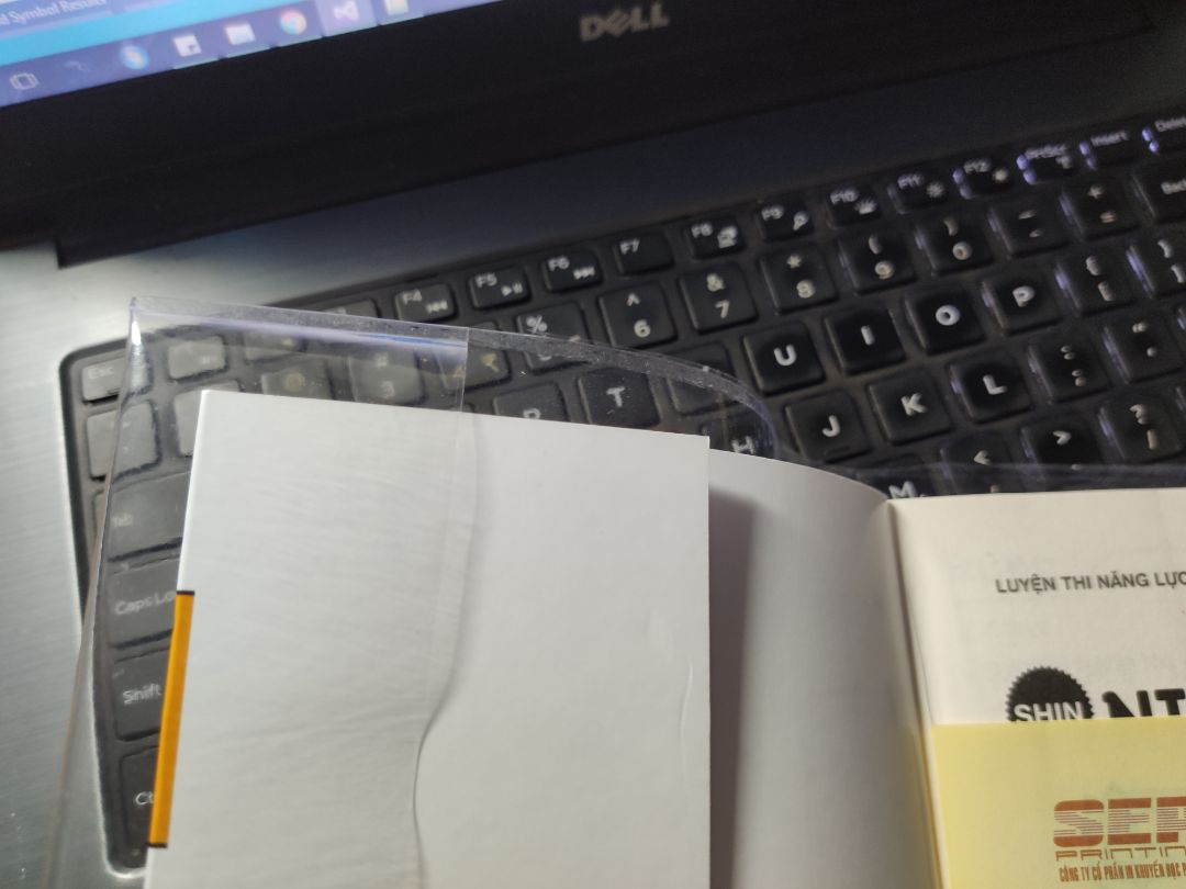 Nội dung sách thì khá tốt, nhưng riêng phần bọc sách thì rất nham nhở, bọc cũng như không. Nếu tiki không thể bọc cuốn này một cách đàng hoàng thì nên bỏ phần có thể dùng bookcare đi. Chứ với cách bọc sách cho có này thì không thể tin được.