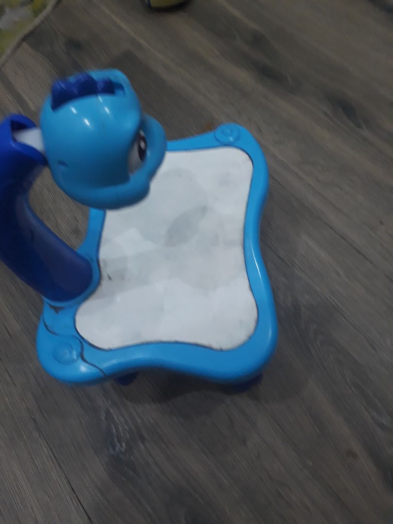 nhìn nó k dc chac lam nhưng 2 đưa nho dap phá từ bữa mua tới giờ trừ hơi xước it còn lại vẫn tôt