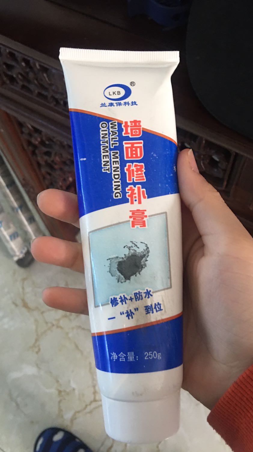 Sản phẩm dùng cũng khá ổn. Sau khi vá ko nhìn rõ được vết vá. Shop giao hàng nhanh. Thanks shop.