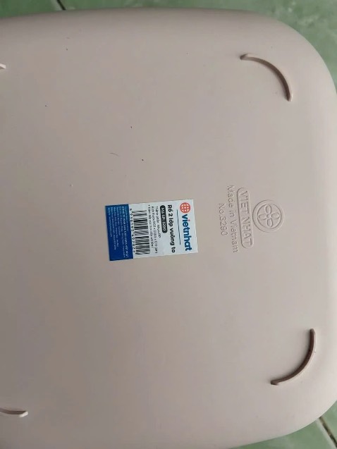 Bộ 3 rổ kèm chậu khá to, phù hợp gia đình sử dụng, không quá dày cũng không quá mỏng, máy rửa bát thoải mái. Đáng tiền