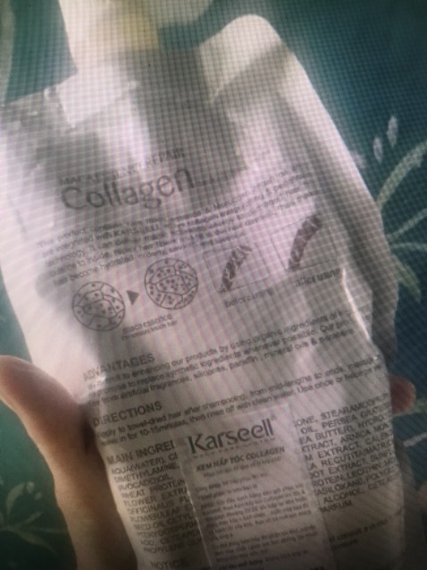 Giao hàng cực nhanh, sp rất thơm, đóng gói kỹ càng, team đầy đủ, ủ tóc 2 lần thấy tóc mềm mượt hơn hẳn. Rất tốt nên mua giá cả cũng phải chăng