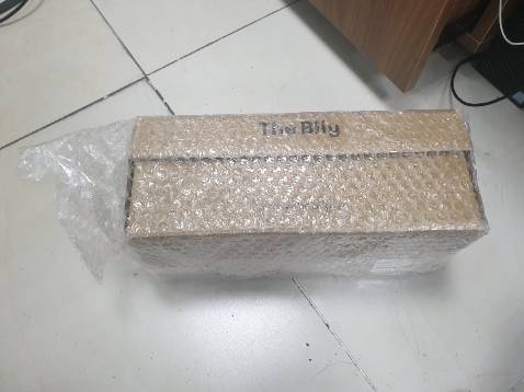 Đóng gói cẩn thận. Dép có vẻ chắc chắn