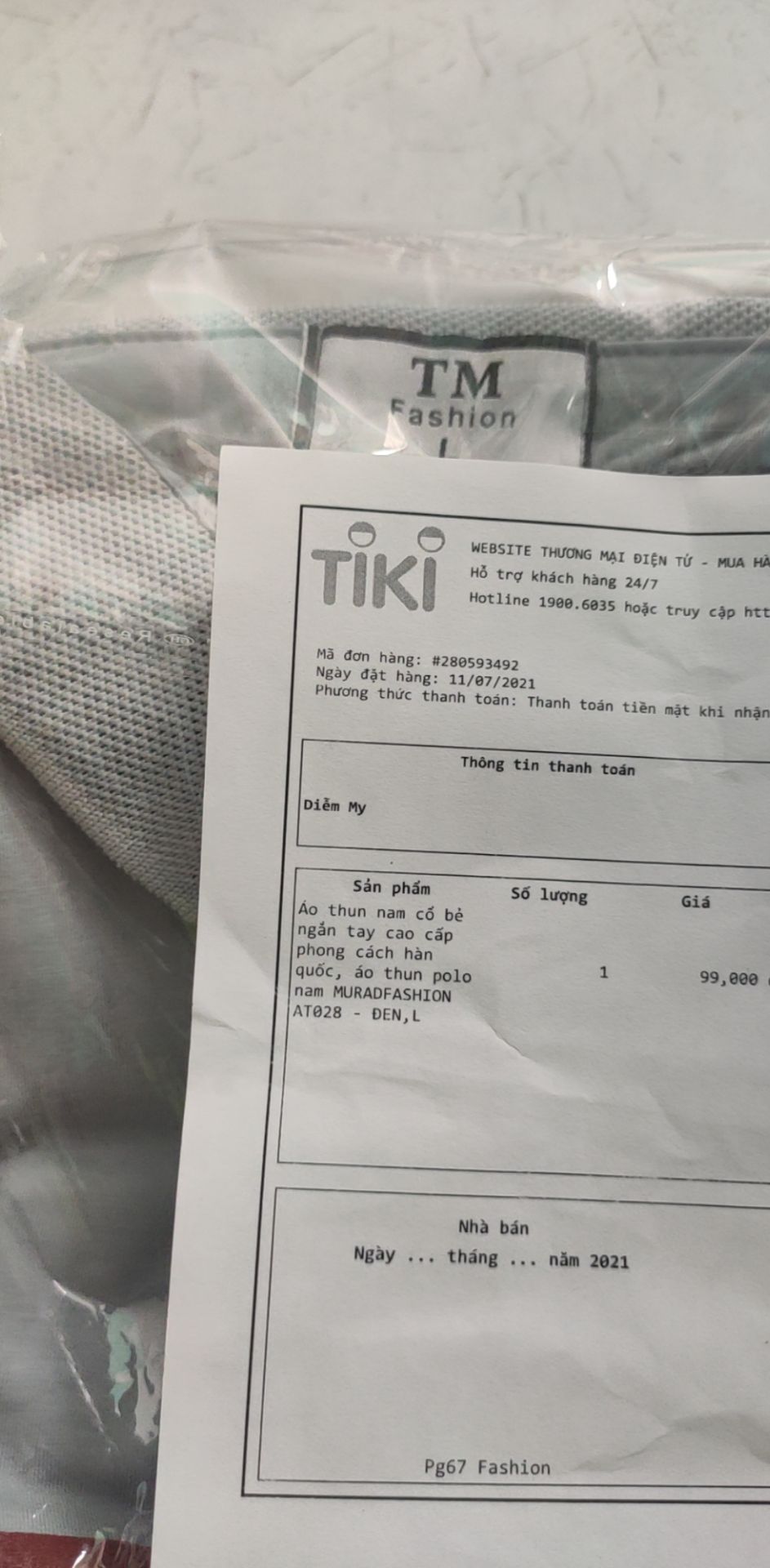 giao sai màu. shop ko có trách nhiệm