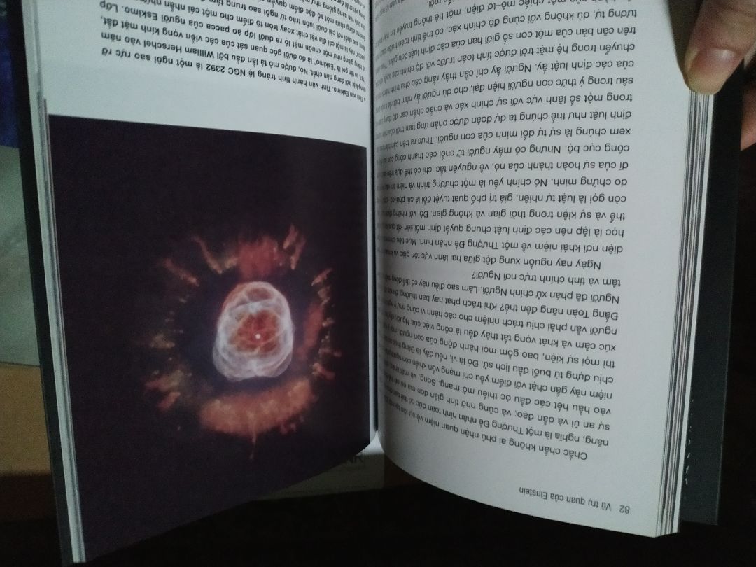 Sau mấy năm giữ sách không tốt.
Đây là lần đầu tiên mua đơn Tiki sách bảo quản tốt. Gói bọc cẩn thận.
Sách mỏng so với giá nhưng in màu + hình ảnh.
Nên giá cả cũng có thể chấp nhận được