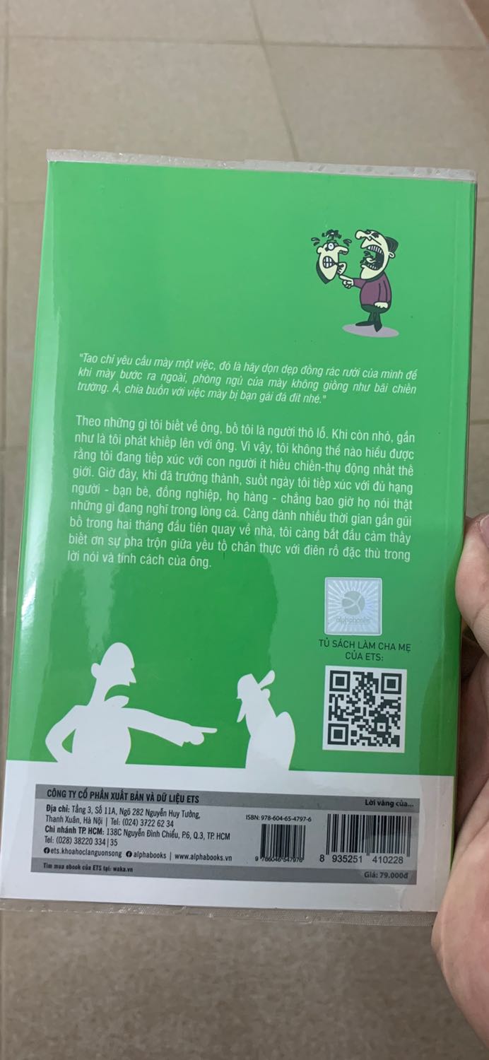 Ship siêu nhanh , sách ko móp méo , gói hàng cẩn thận