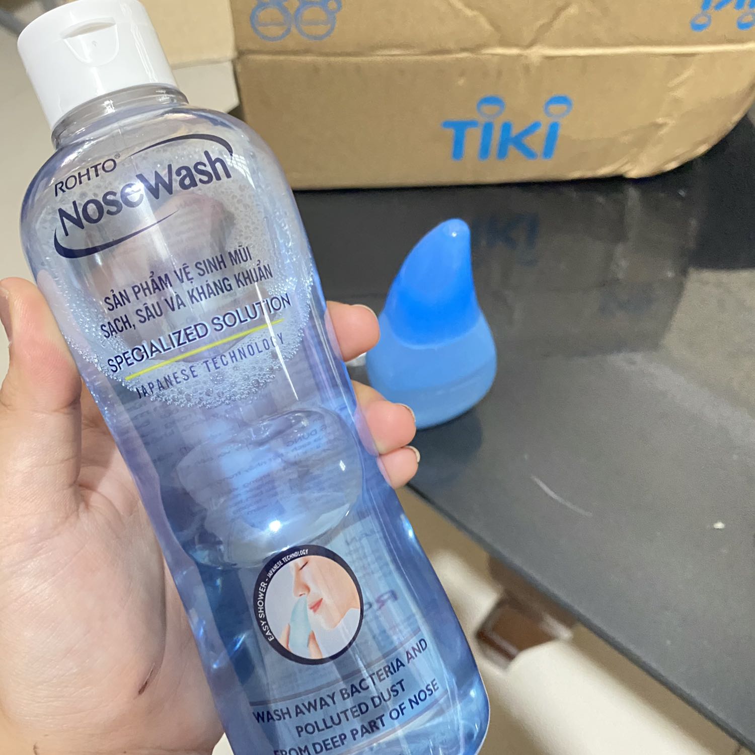 Sản phẩm chất lượng ! Tiki giao hàng cực nhanh, tối hôm qua đặt mà hôm nay đã nhận được. Vừa nhận xong là lấy ra dùng thử ngay, thích lắm luôn. Hiệu quả giống như lời quảng cáo. Loại này mình được bạn giới thiệu, sẽ mua thêm vài chai dùng dần ?