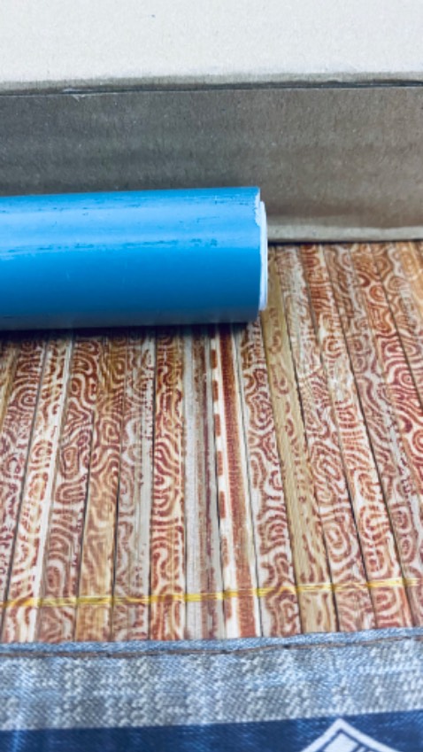 Hàng đắt mà đóng gói không ra gì ống pó còn ngắn hơn pos làm móp hai đầu mua 300k quyển truyện mà k đóng gói đc hẳn hoi không phải do bên khác hết hàng thì không bao giờ mua bên tiki bao nhiêu lần rồi vẫn không cải thiện cách đóng hàng