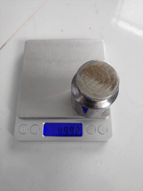 Lệch 0,6g với tầm giá như vậy coi như khá ổn, không thể đòi hỏi quá nhiều về nó được. Lệch 0,6g với tầm giá như vậy coi như khá ổn, không thể đòi hỏi quá nhiều về nó được.