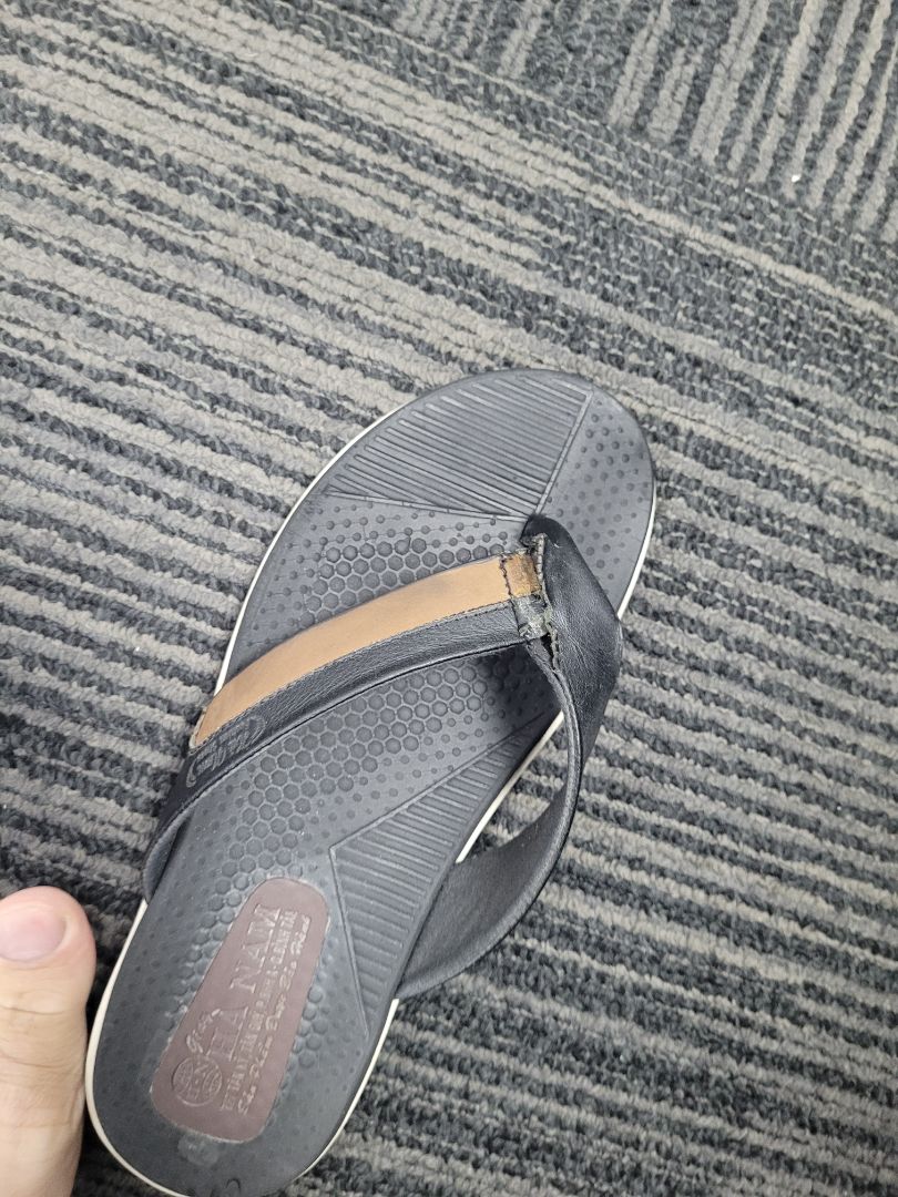 Hàng giao giống mô tả, êm, nhẹ, còn độ bền thì để dùng thử đã.