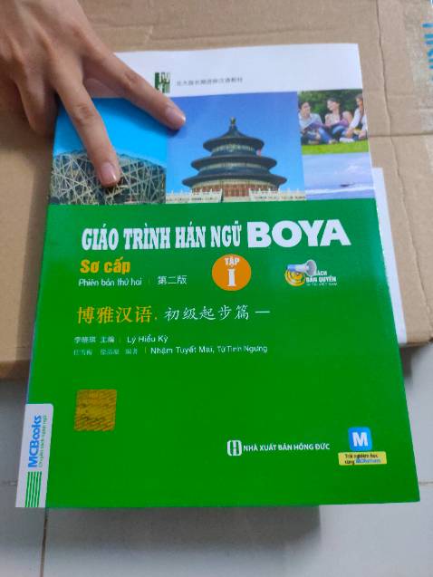 Giao hàng nhanh sách mới ko bị hư tổn gì