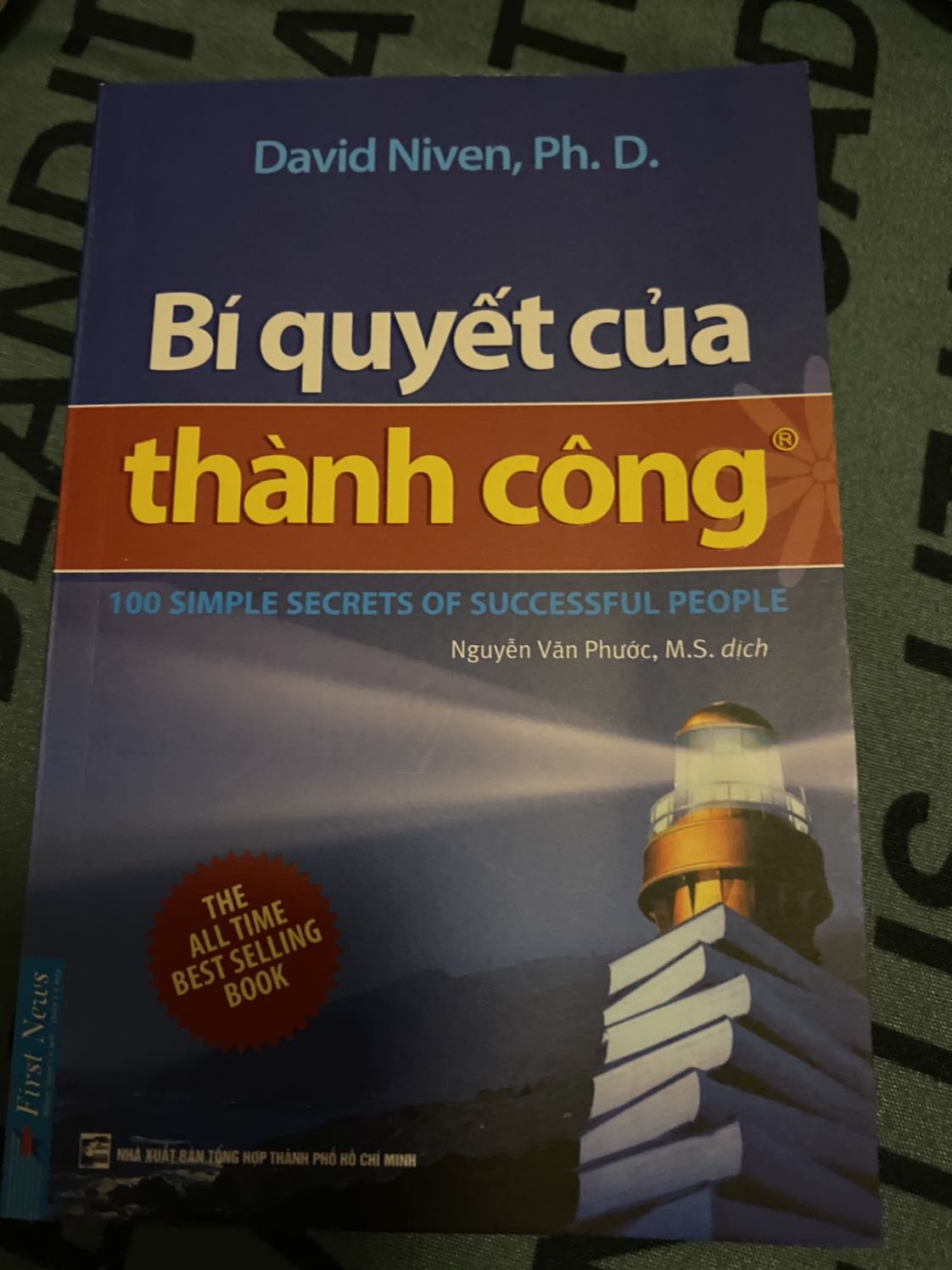 Hài lòng với chất lượng sách.Giao hàng nhanh chóng,đóng gói rất cẩn thận.