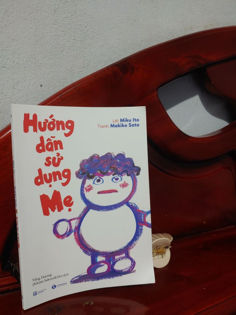 Sách gì mà hay, vui, thú vị ghê luôn. Tôi đọc một mạch 60 trang hơn hihi...Cảm ơn vì đã viết cho tôi, những *** cần thêm kiến thức kết nối với con thật tốt.