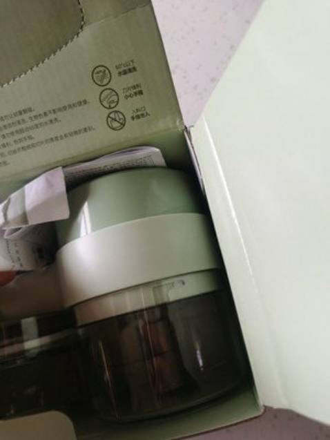 Máy chắc chắn,  thái được 3 nhiều kiểu,  shop tư vấn nhiệt tình, đóng gói chắc chắn