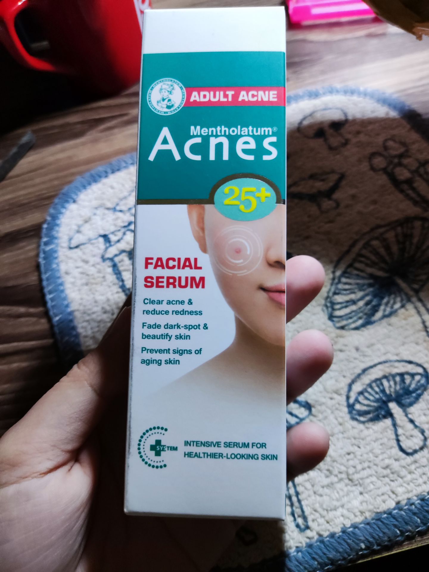 thơm, không rít, hiệu quả không rõ vì mới dùng