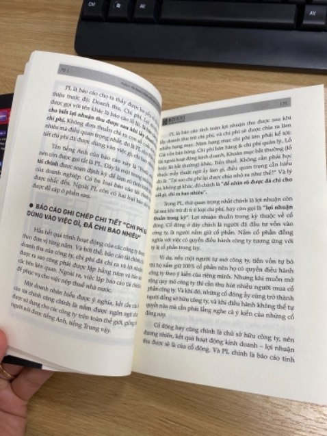 Bao bì sách rất đẹp. Sách chuẩn bản quyền, nội dung rất hay và cực kì bổ ích