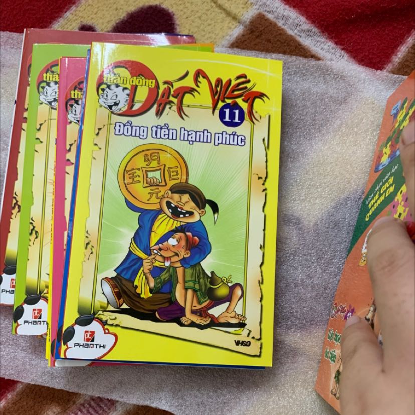 Chủ yếu mua để sưu tầm cho đủ bộ để hoài niệm tuổi thơ cũng là bộ truyện tranh Việt hot hit tuổi thơ