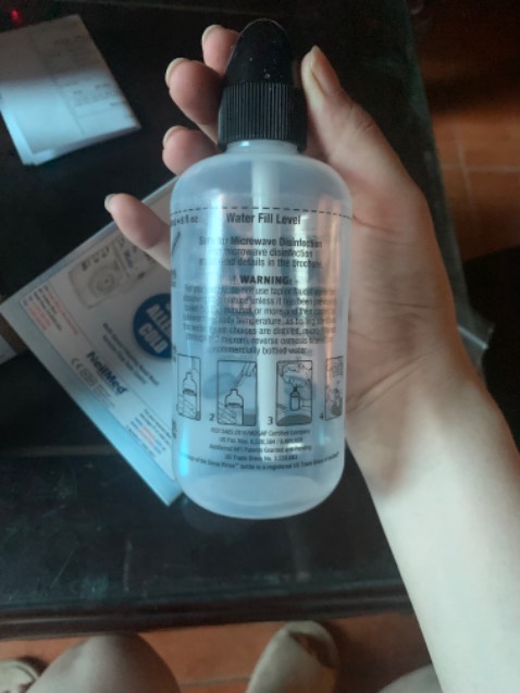 Giao nhanh, gói ổn, đủ hàng nhưng mùi nhựa hơi nồng 
Đã từng dùng ống này 1 lần mềm khá thích nên mua lại nhưng lần trước mua chỗ khác