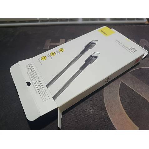 Dây bọc dù chắc chắn, thiết kế đẹp, hàng chính hãng, giao hàng nhanh, hỗ trợ 60w mình dùng cắm cho sạc macbook vẫn ok luôn nha