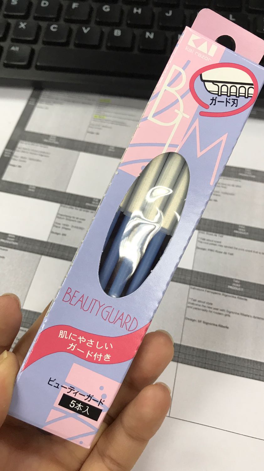 Hàng đúng mẫu 
..............