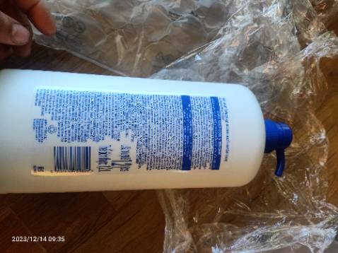 Chất lượng tuyệt vời .Không gây khô tóc .mùi thơm dễ chịu .mát da đầu sảng khoái . Chất lượng tuyệt vời .Không gây khô tóc .mùi thơm dễ chịu .mát da đầu sảng khoái .