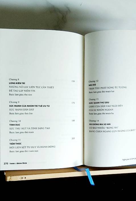“Nghèo khó hay giàu sang đều là sản phẩm của tư duy.”

“Kẻ bỏ cuộc không bao giờ chiến thắng, còn người chiến thắng không bao giờ bỏ cuộc.”

“Không người nào đạt được những thành công vĩ đại mà không sẵn lòng chấp nhận hy sinh.”

Thành công không đòi hỏi lời giải thích. Thất bại không cho phép lời biện minh.”

“Vàng được khai thác từ trong tư tưởng con người nhiều hơn vạn lần so với số vàng được khai thác từ lòng đất.”

“Hạnh phúc không nằm ở cảm giác tới đích mà chính là trên chặng đường đi.”
