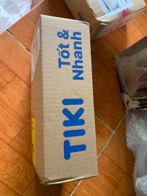 Đóng gói tốt, date xa 
So với lúc kh dùng thì bát có khô hơn nhưng không nhiều lắm