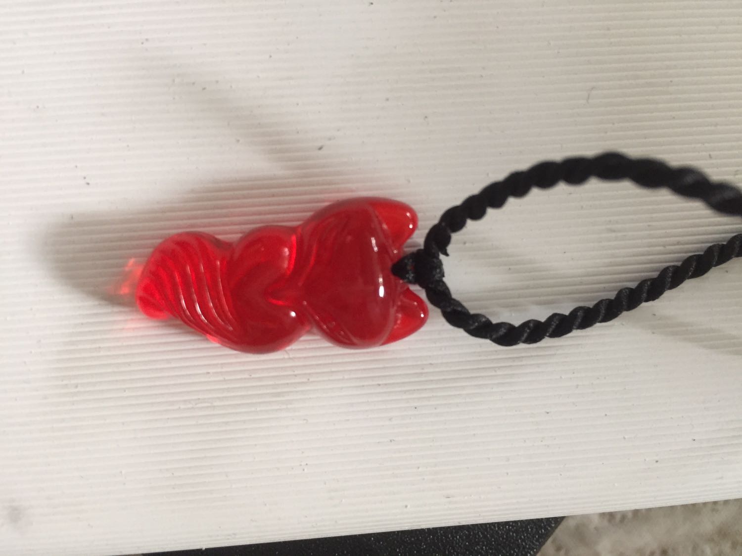 Sản phẩm ko được mài mịn như hình nên trông ko được bóng. Dây khá ngắn. Chất lượng nhìn chung ổn so với giá sale. Giao hàng ok.